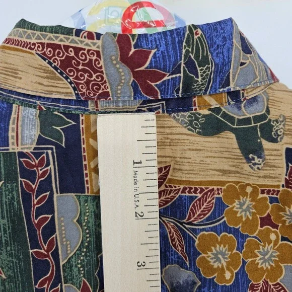 Tori Richard Shirt Mens Large Turtles Palm Trees AOP Hawaiian Button Up - Picture 4 of 9